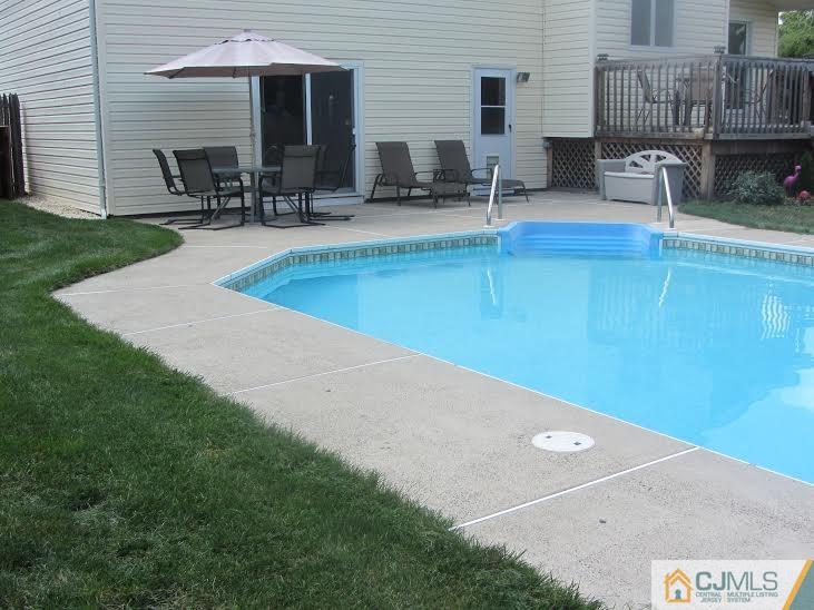 25 Norton Road Monmouth Junction, NJ 08852 - Photo 21 of 23 Gallery Image 21