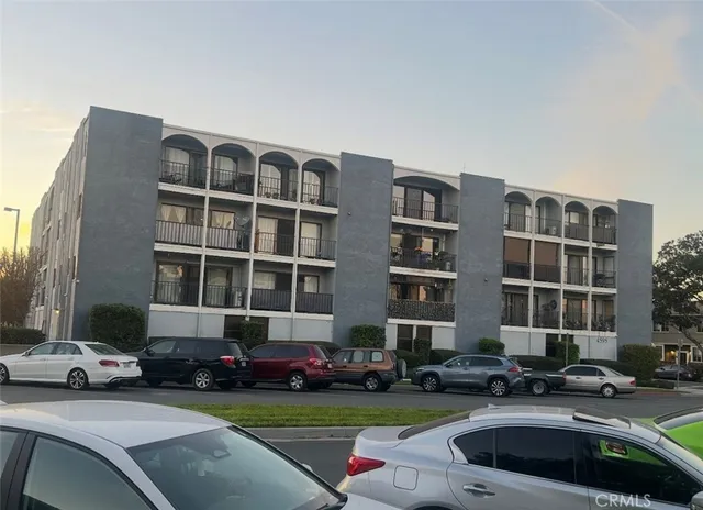 $389,000 | 4595 California Avenue, Long Beach, CA 90807