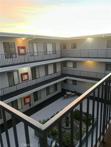 $420,000 | 4595 California Avenue, Long Beach, CA 90807