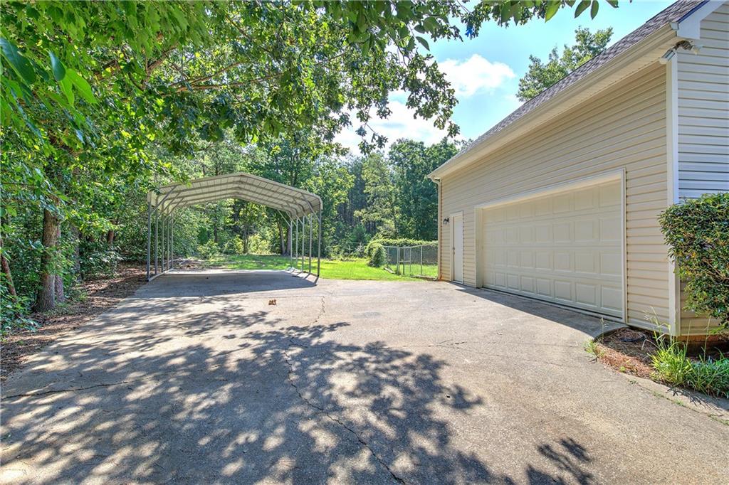 49 Indian Hills Drive Rydal, GA 30171 - Photo 3 of 33