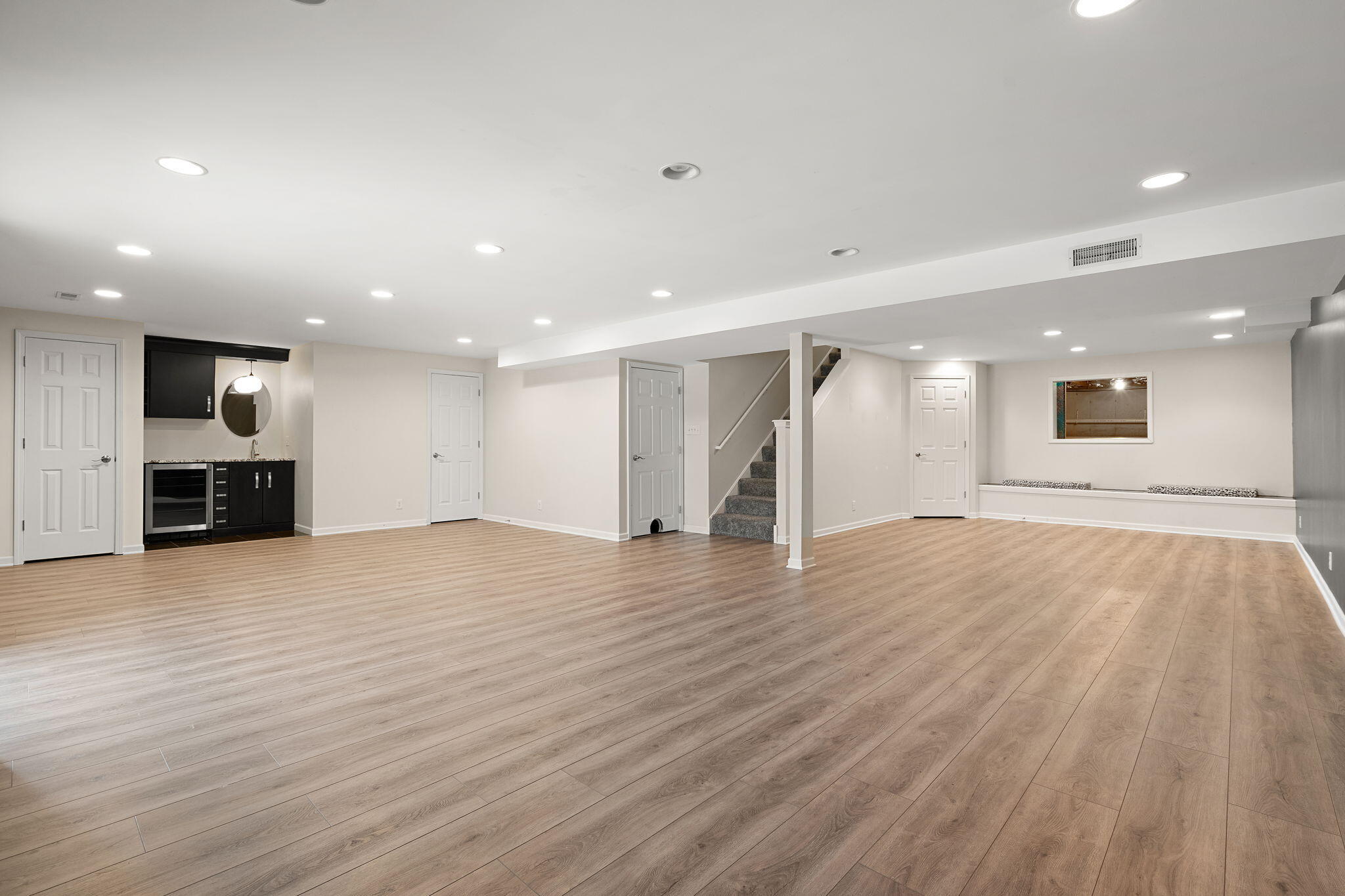 15976 97th Court Dyer, IN 46311 - Photo 26 of 29 a view of an empty room with kitchen appliances and a window