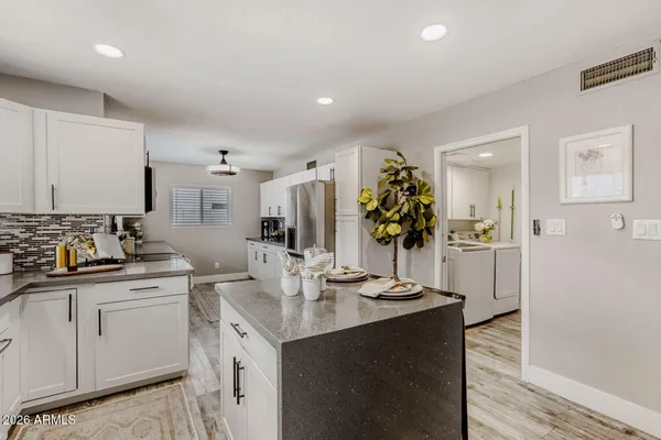 $649,900 | 490 East San Angelo Avenue, Gilbert, AZ 85234