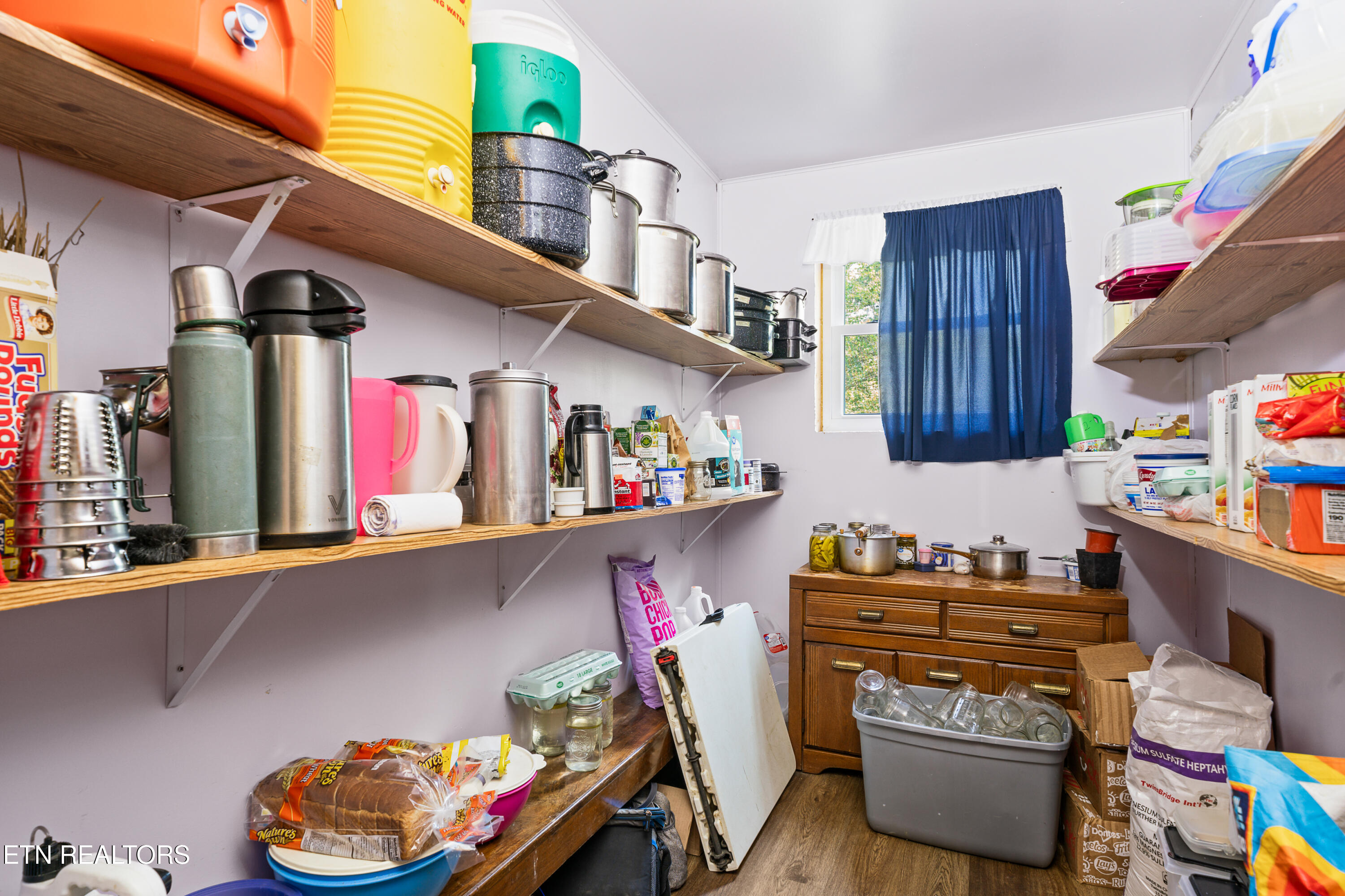 107 Cherry Street Deer Lodge, TN 37726 - Photo 11 of 60 11