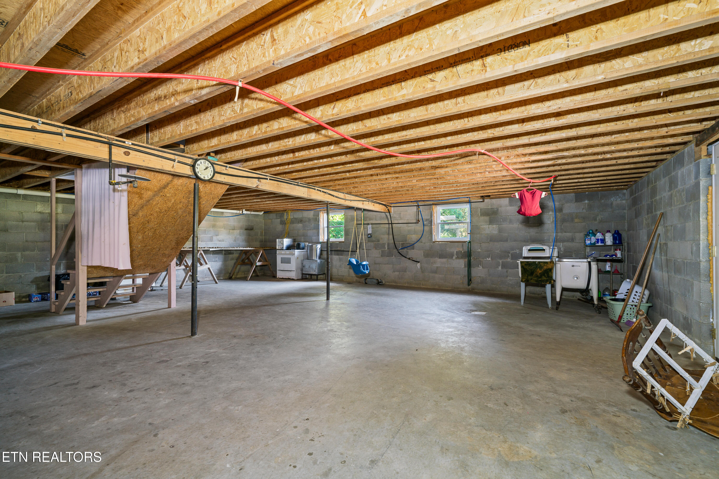 107 Cherry Street Deer Lodge, TN 37726 - Photo 31 of 60 31