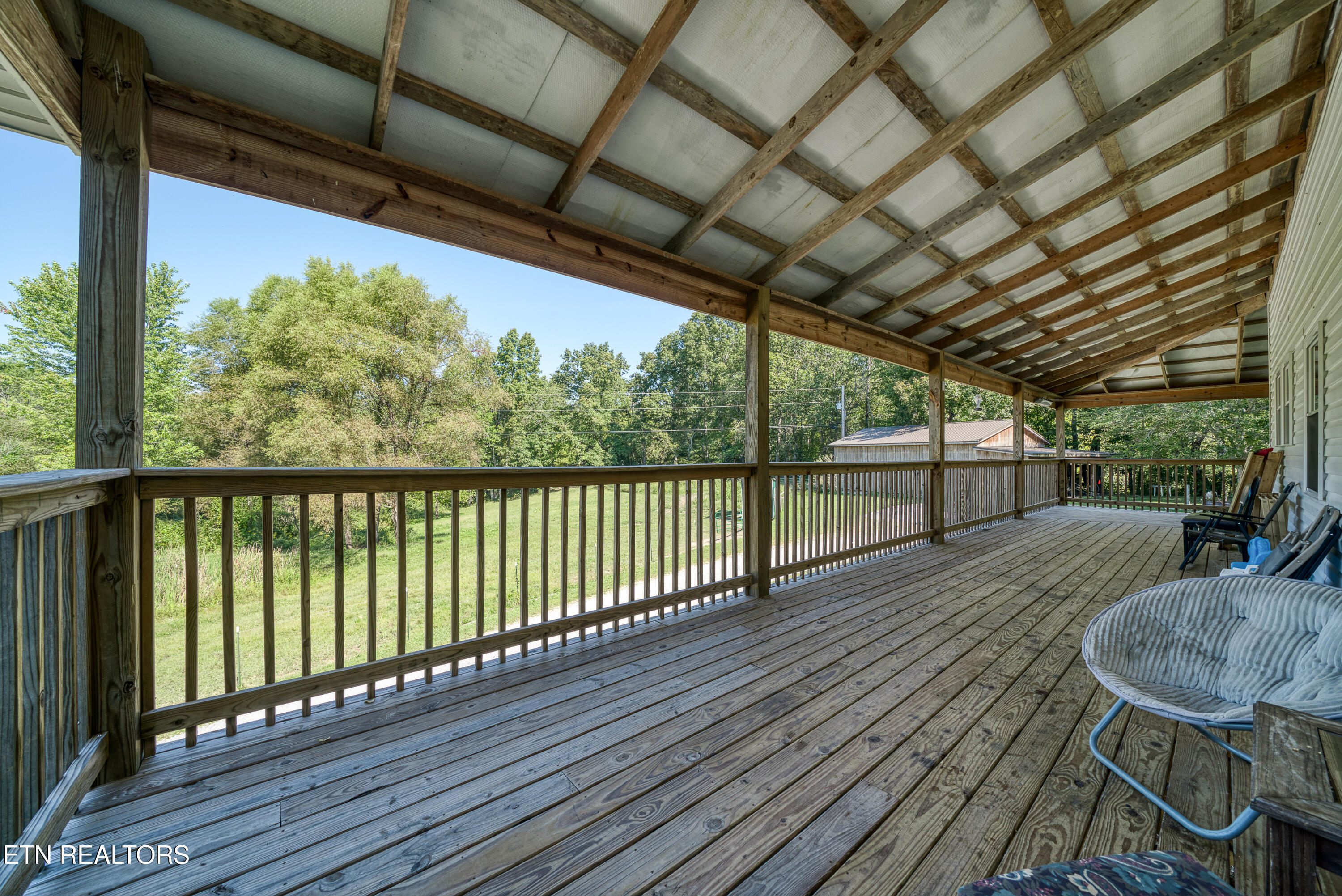 107 Cherry Street Deer Lodge, TN 37726 - Photo 34 of 60 34