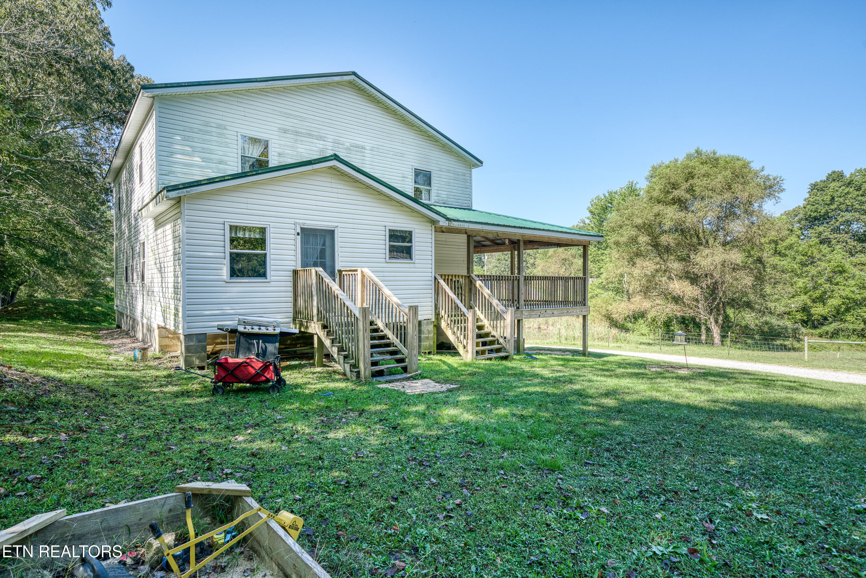 107 Cherry Street Deer Lodge, TN 37726 - Photo 42 of 60 42