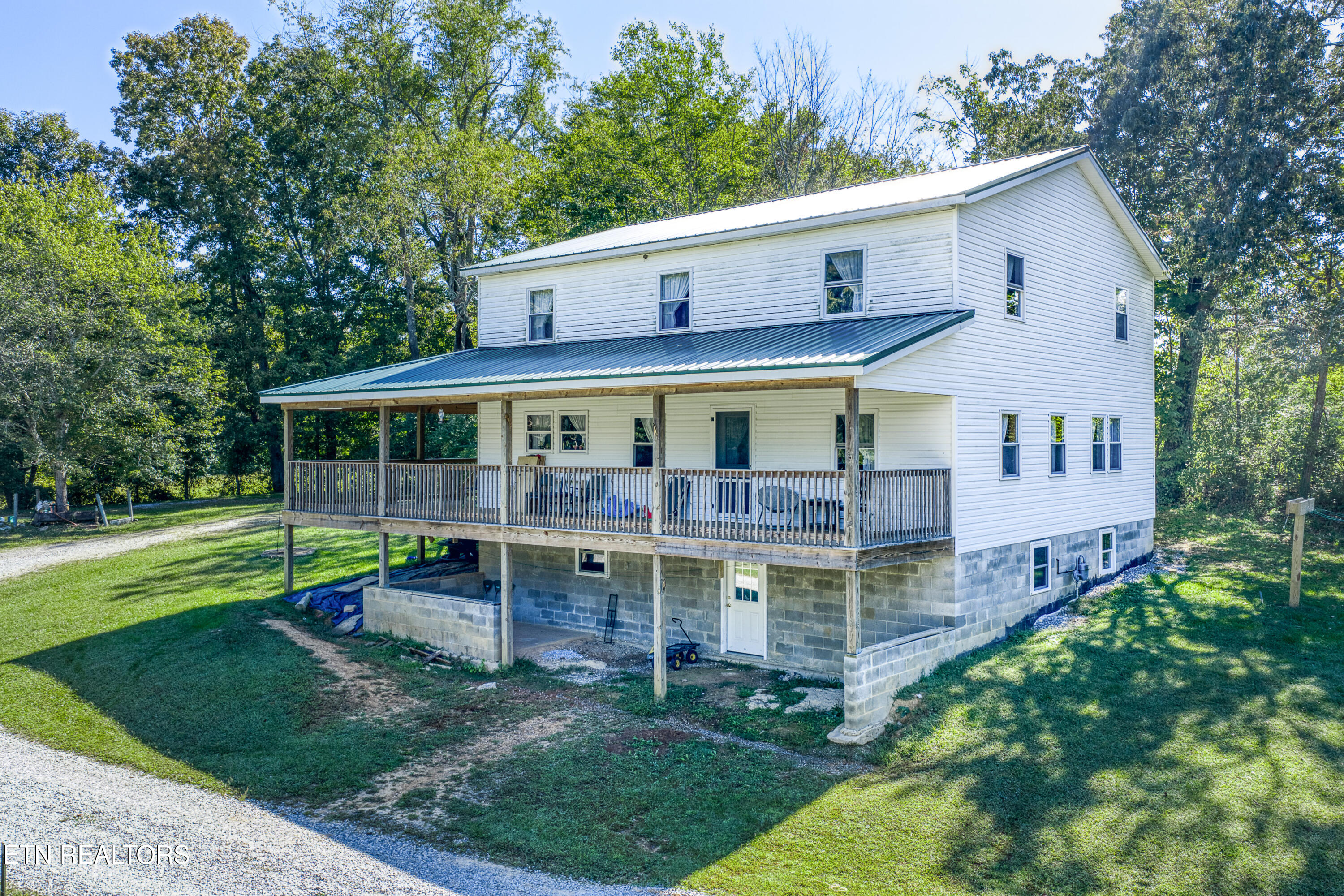 107 Cherry Street Deer Lodge, TN 37726 - Photo 45 of 60 45