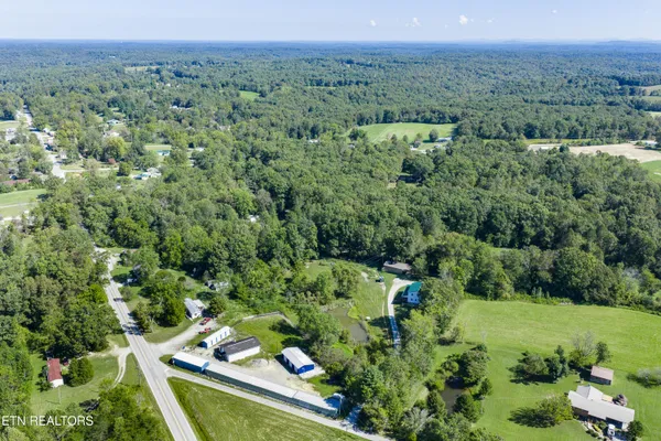 $500,000 | 107 Cherry Street, Deer Lodge, TN 37726