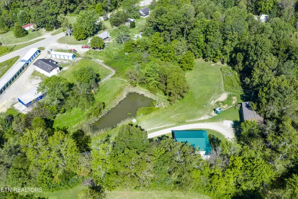 $500,000 | 107 Cherry Street, Deer Lodge, TN 37726