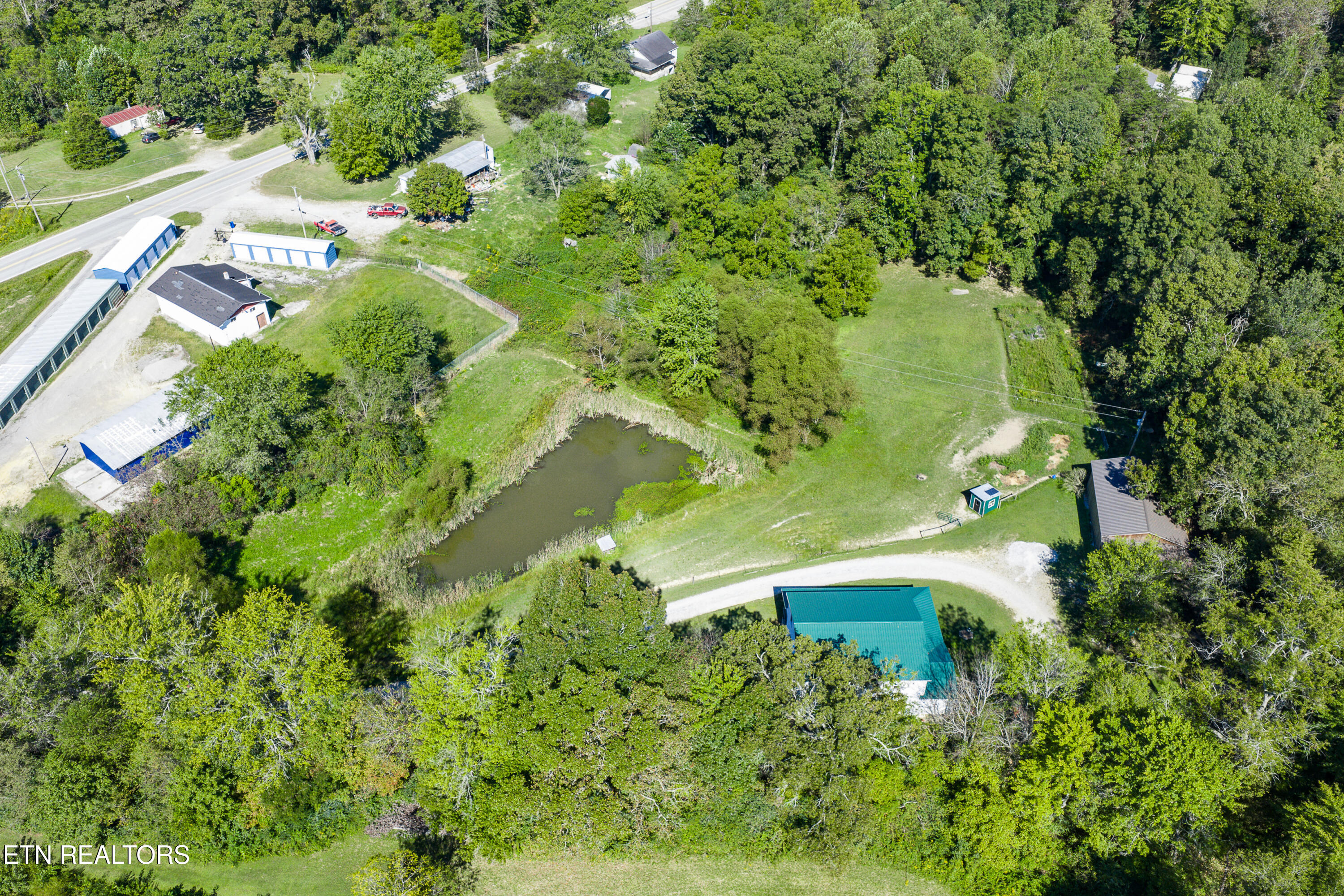 107 Cherry Street Deer Lodge, TN 37726 - Photo 59 of 60 59