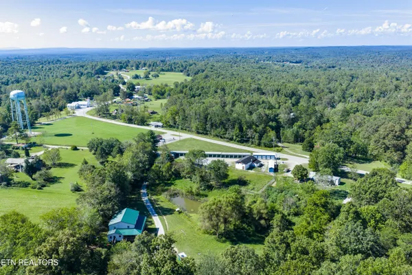 $500,000 | 107 Cherry Street, Deer Lodge, TN 37726