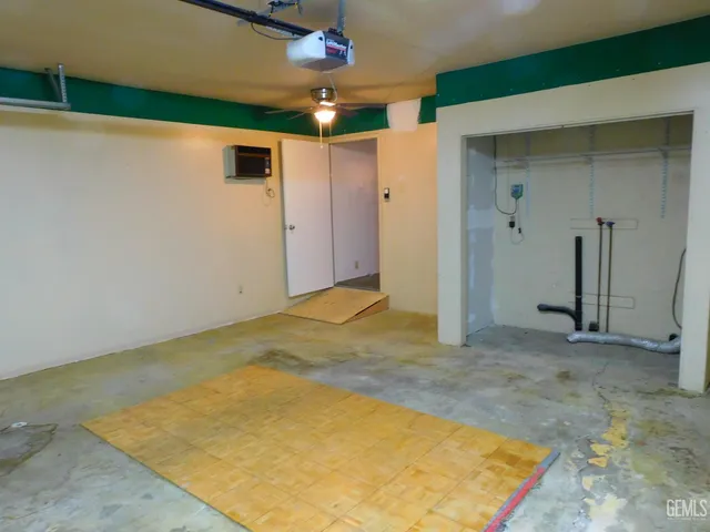 $325,000 | Undisclosed Address, Bakersfield, CA 93305