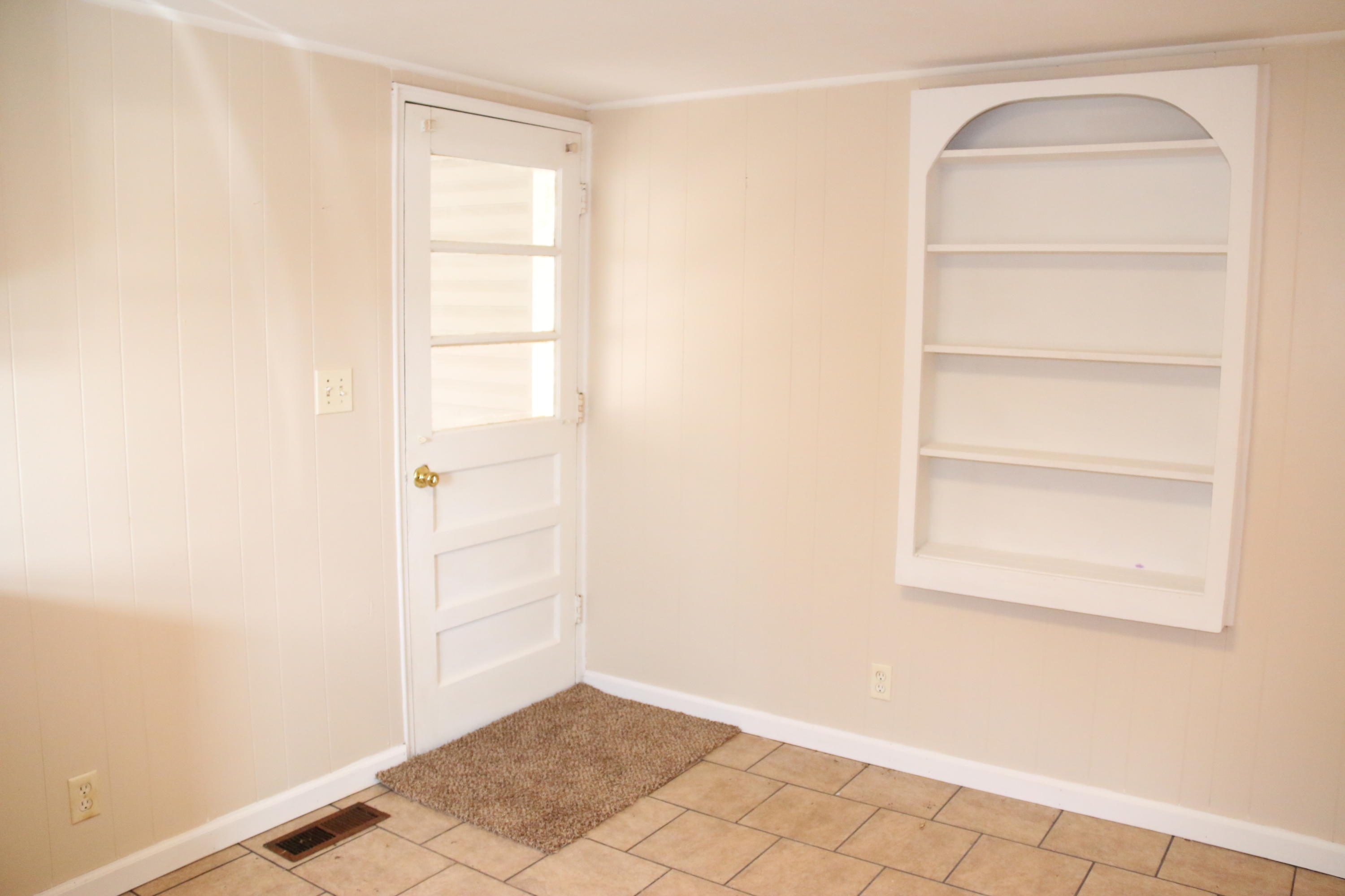 921 Deaderick Road Knoxville, TN 37920 - Photo 23 of 40 IMG_4134