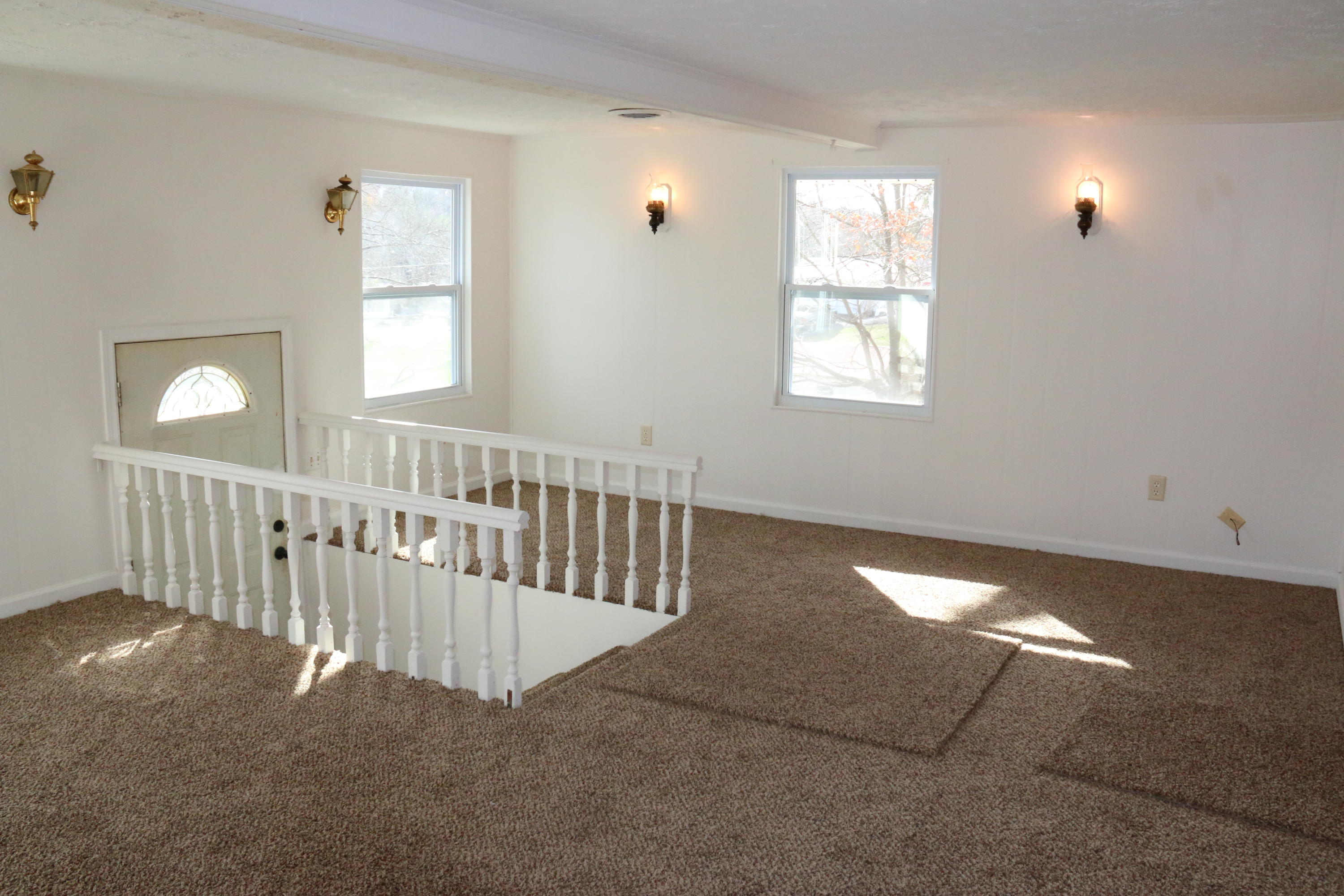 921 Deaderick Road Knoxville, TN 37920 - Photo 8 of 40 IMG_4098