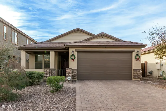 $460,000 | 5070 North 79th Lane, Glendale, AZ 85303