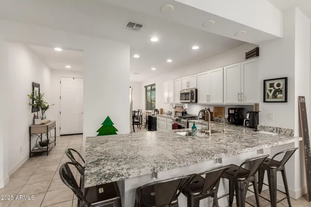 $460,000 | 5070 North 79th Lane, Glendale, AZ 85303