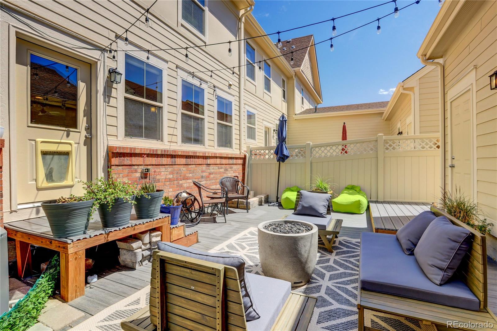 10321 Bellwether Lane Lone Tree, CO 80124 - Photo 24 of 32 a view of an outdoor seating area