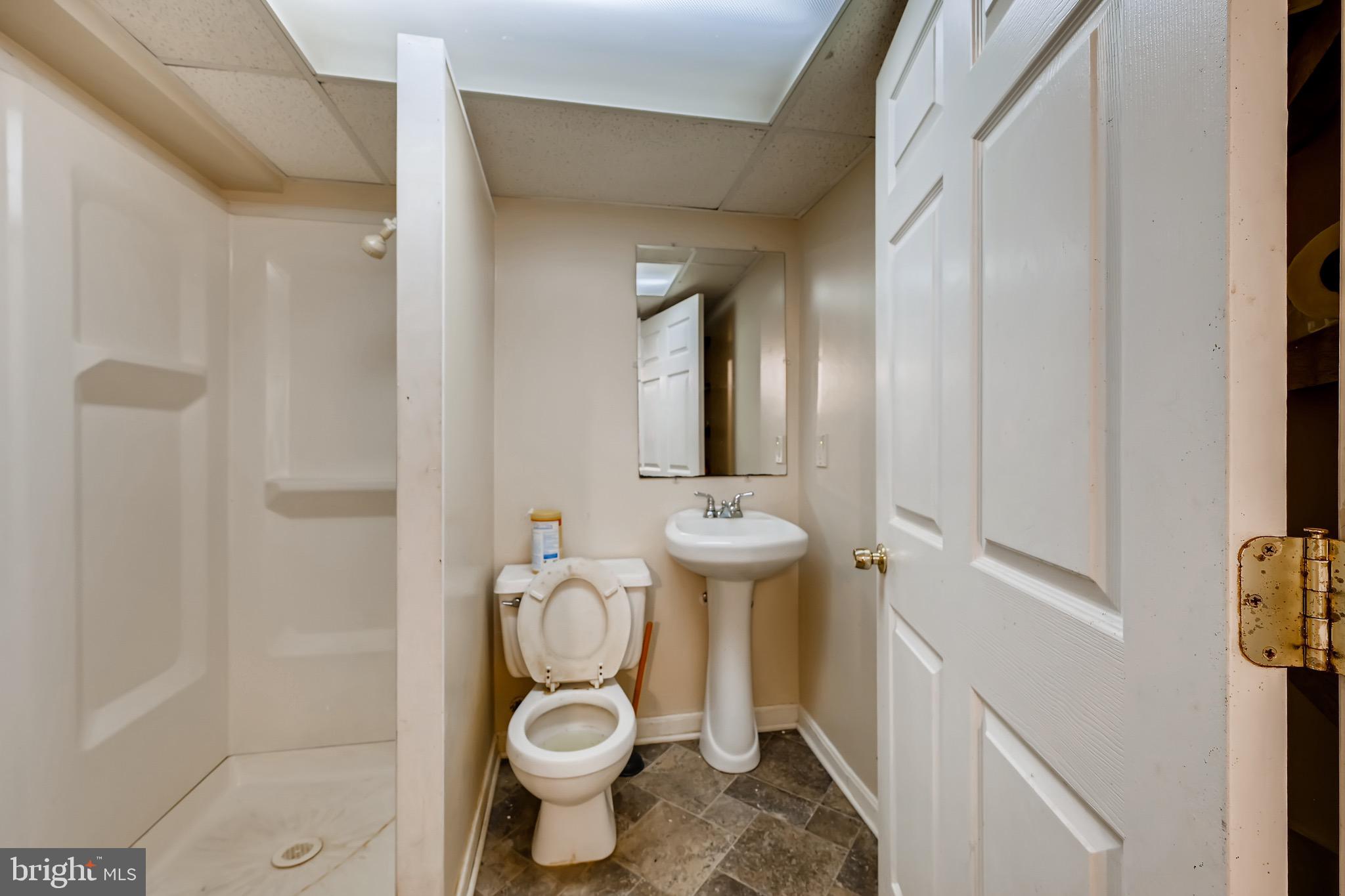 1821 Wycliffe Road Baltimore, MD 21234 - Photo 21 of 27