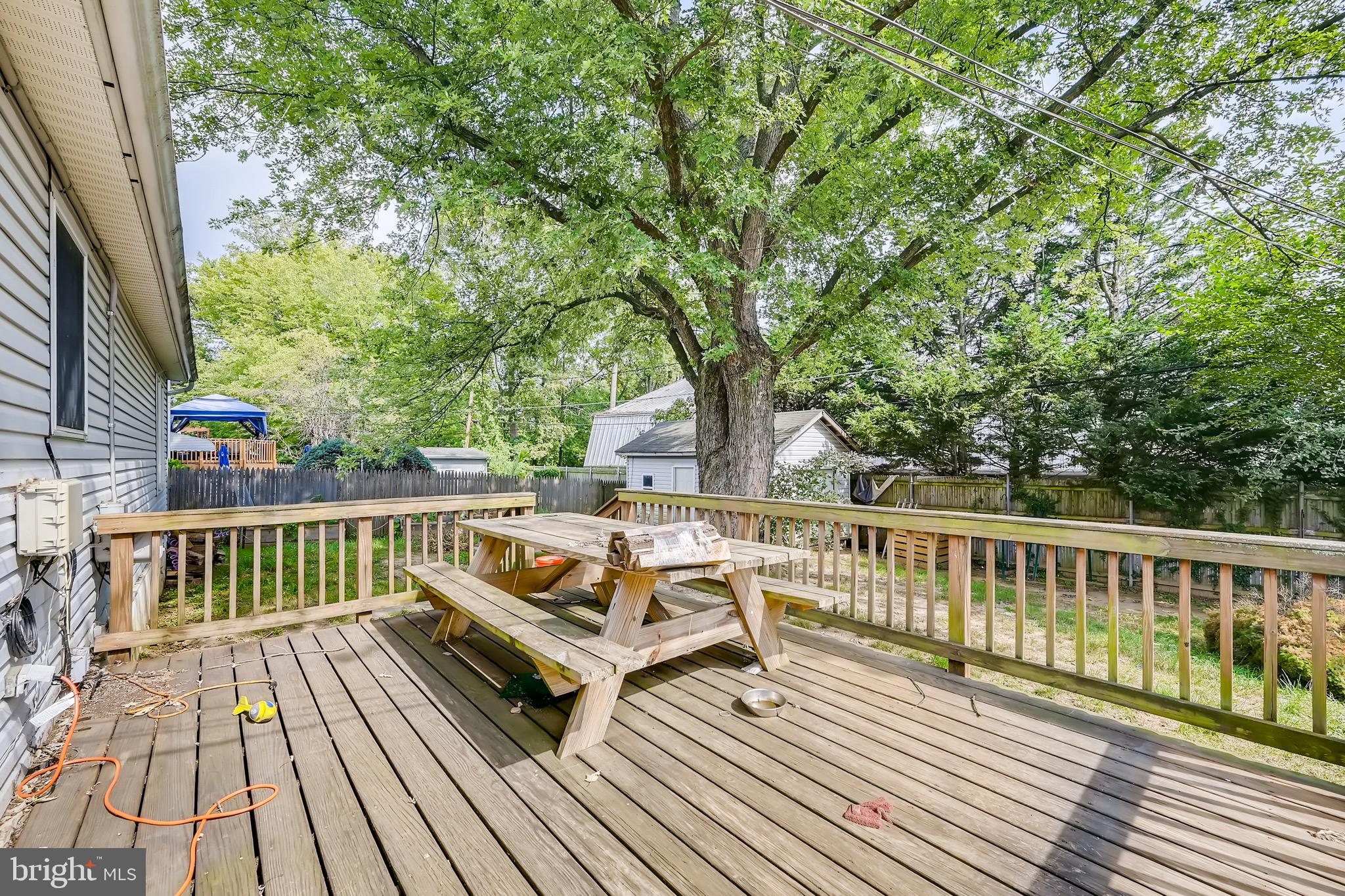 1821 Wycliffe Road Baltimore, MD 21234 - Photo 23 of 27