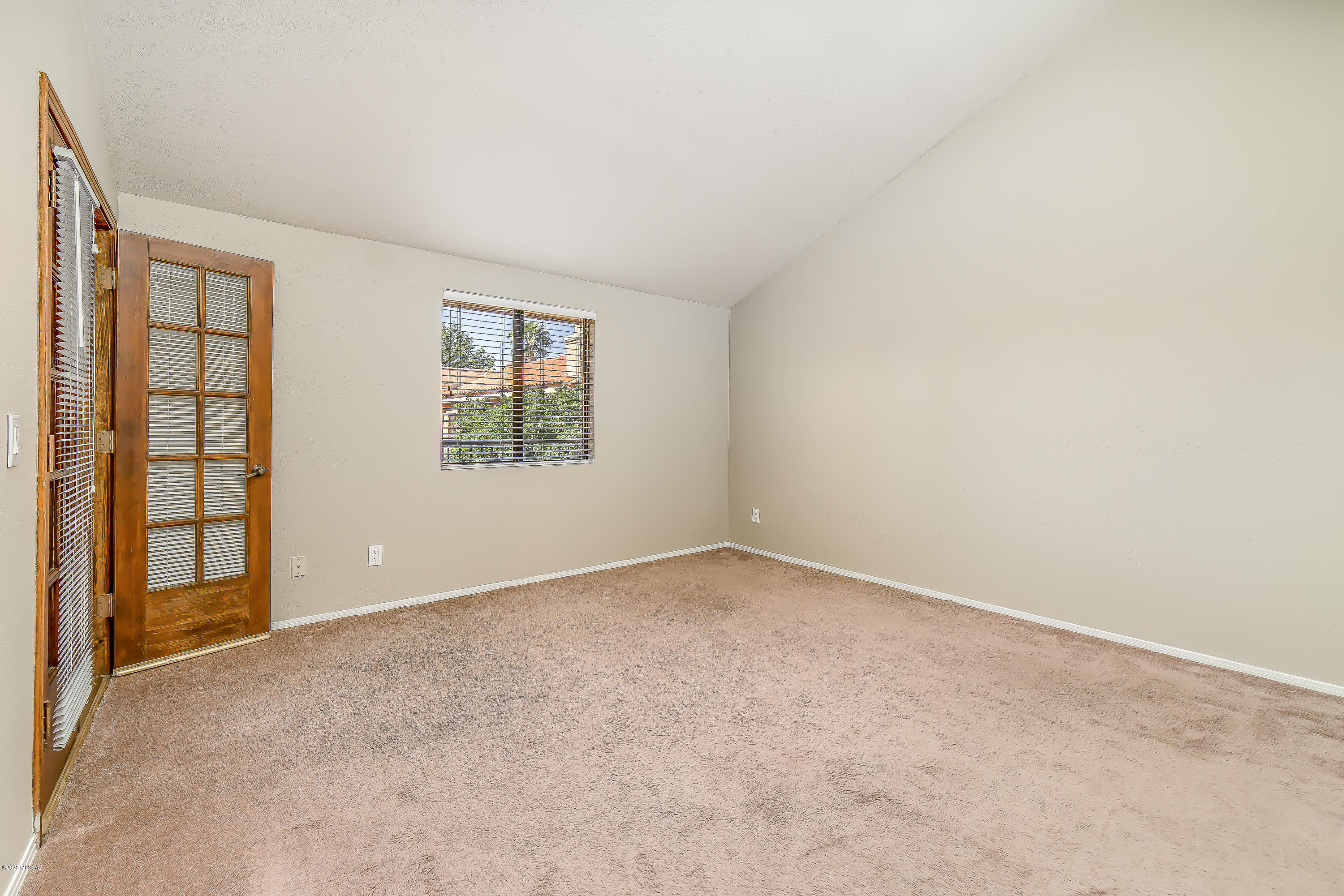 8255 North Oracle Road, Unit 204 Tucson, AZ 85704 - Photo 14 of 18