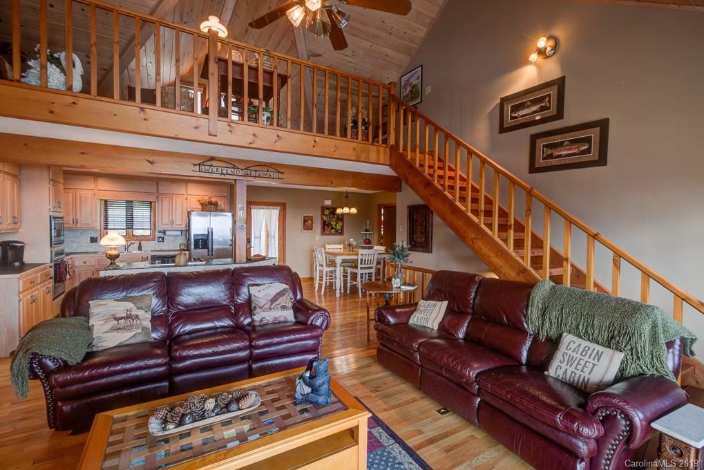 389 Skiview Road Seven Devils, NC 28604 - Photo 11 of 45 Gallery Image 11