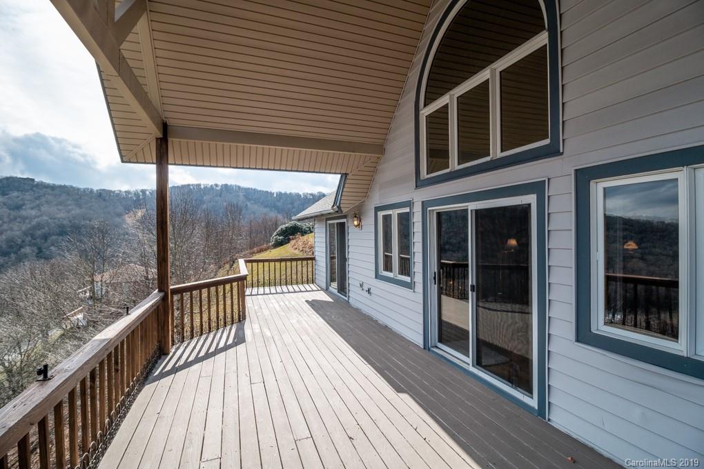 389 Skiview Road Seven Devils, NC 28604 - Photo 12 of 45 Gallery Image 12