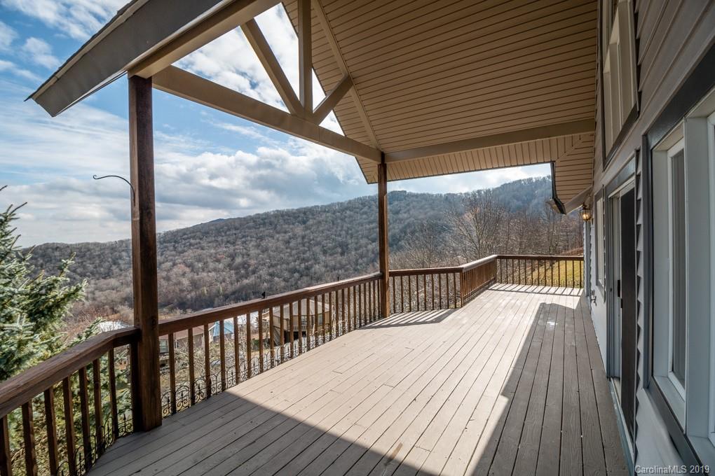 389 Skiview Road Seven Devils, NC 28604 - Photo 13 of 45 Gallery Image 13