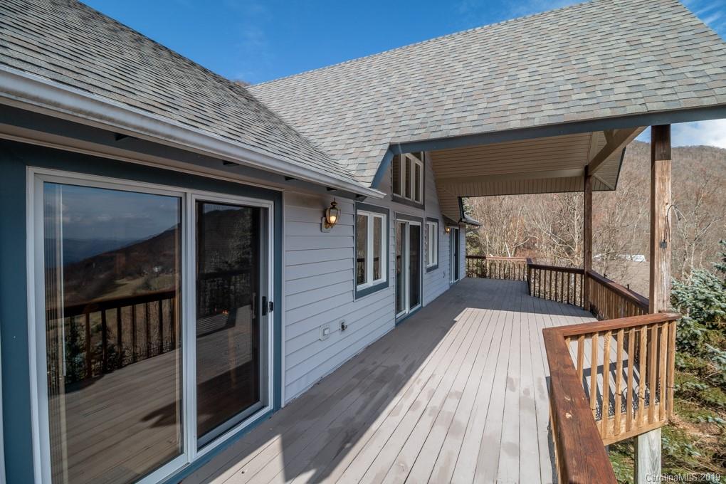 389 Skiview Road Seven Devils, NC 28604 - Photo 15 of 45 Gallery Image 15