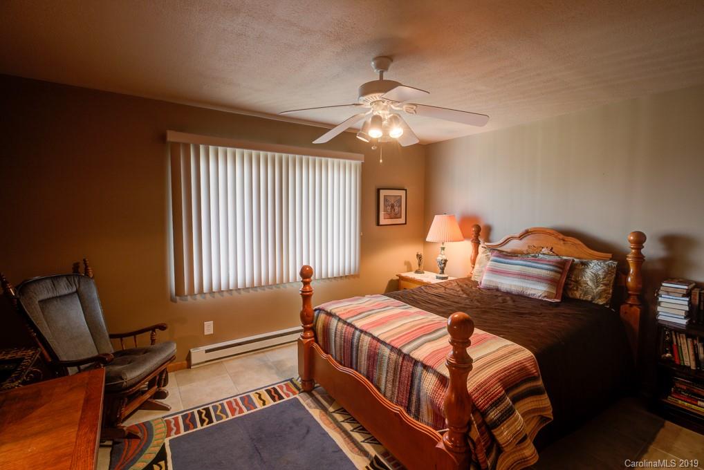 389 Skiview Road Seven Devils, NC 28604 - Photo 27 of 45 Gallery Image 27