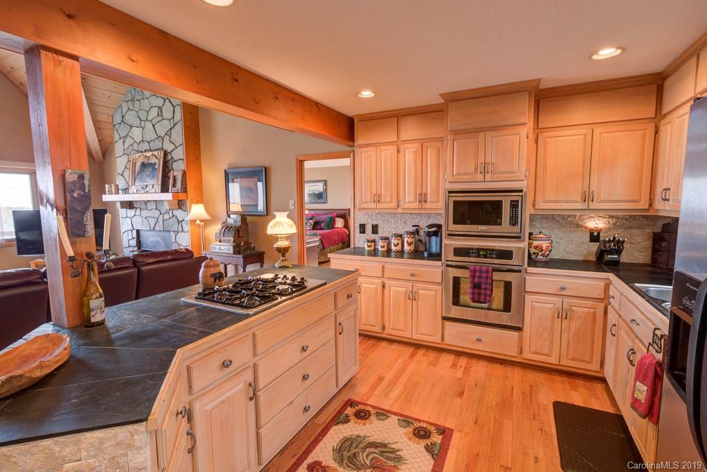 389 Skiview Road Seven Devils, NC 28604 - Photo 8 of 45 Gallery Image 8