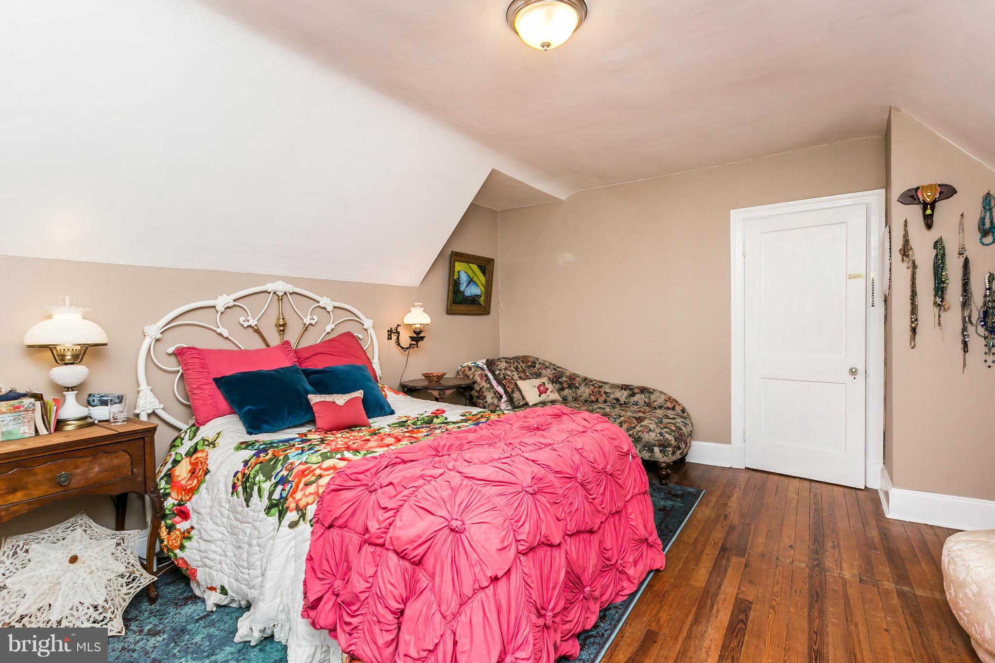 6 Elmwood Road Baltimore, MD 21210 - Photo 15 of 24 Bedroom (Master)