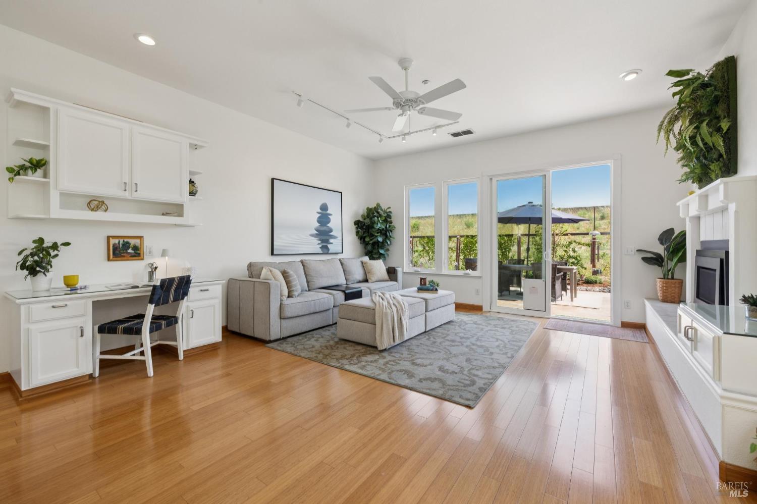 82 Maybeck Street Novato, CA 94949 - Photo 15 of 34
