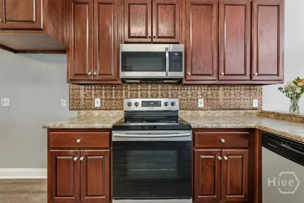 $334,500 | 323 Meadowlark Circle, Statesboro, GA 30461