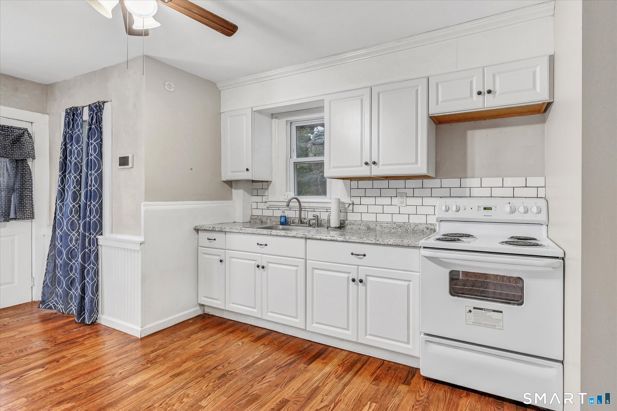 71 Mt Pleasant Street Derby, CT 06418 - Photo 27 of 40