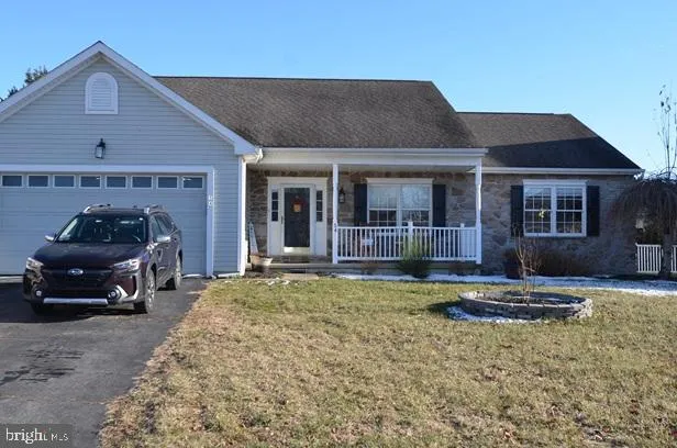 $420,000 | 54 London Drive, Smyrna, DE 19977