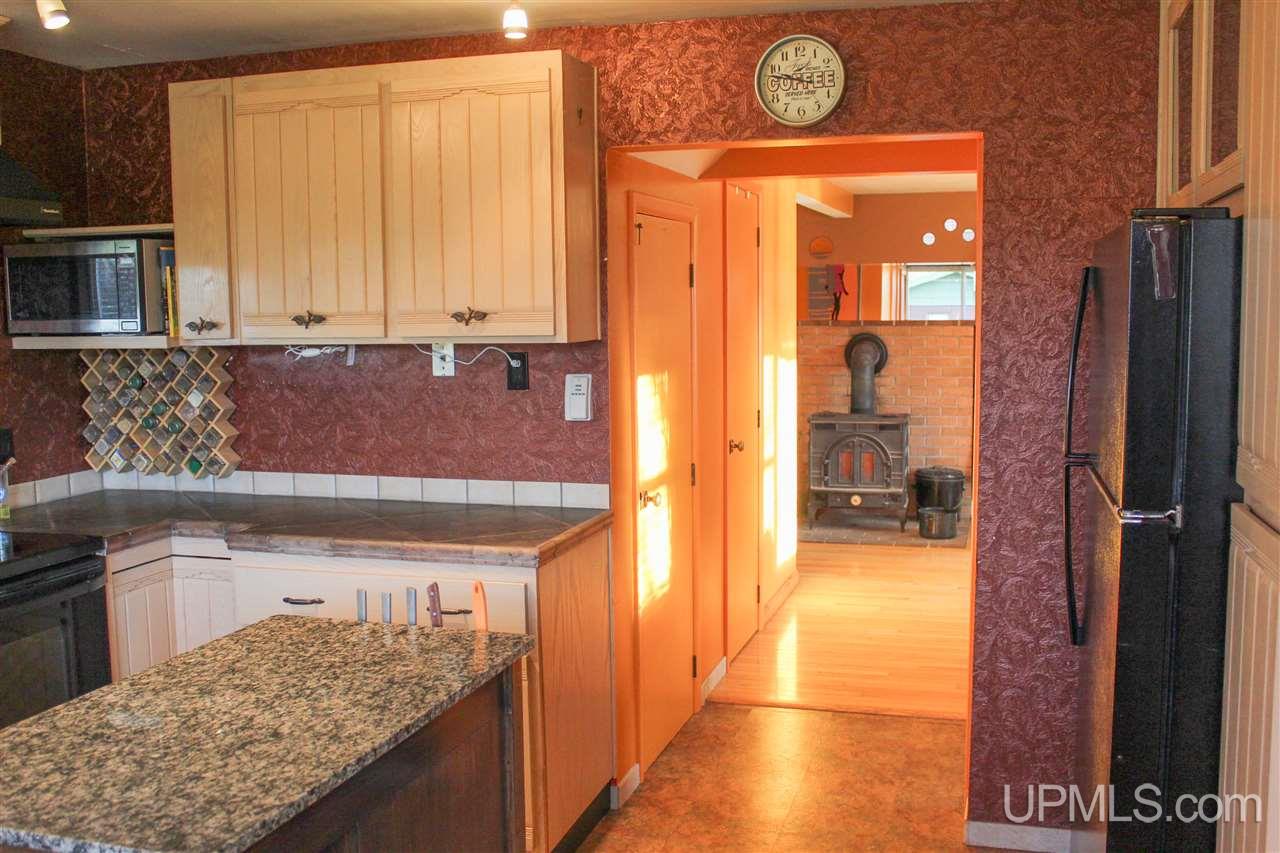 22294 Boston Location Road Calumet, MI 49913 - Photo 14 of 50