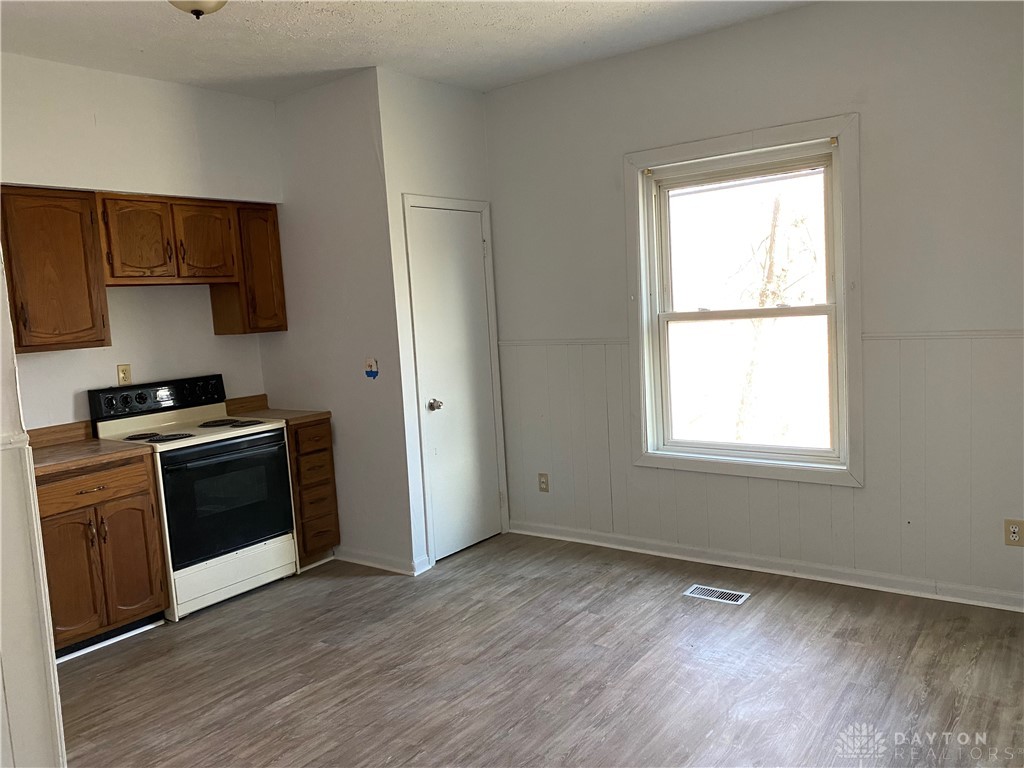 2903 Old Troy Pike Riverside, OH 45404 - Photo 10 of 12