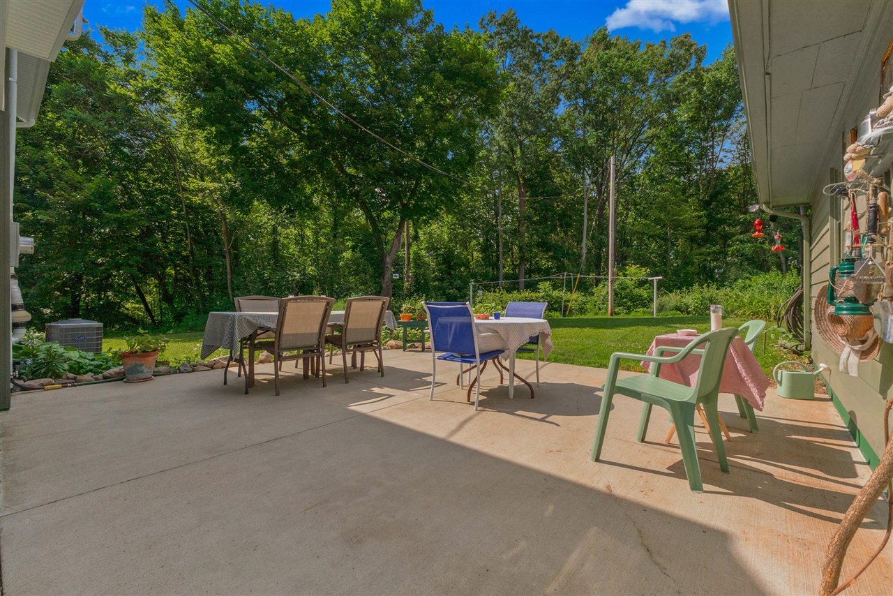 9837 Easton Road Rives Junction, MI 49277 - Photo 6 of 54