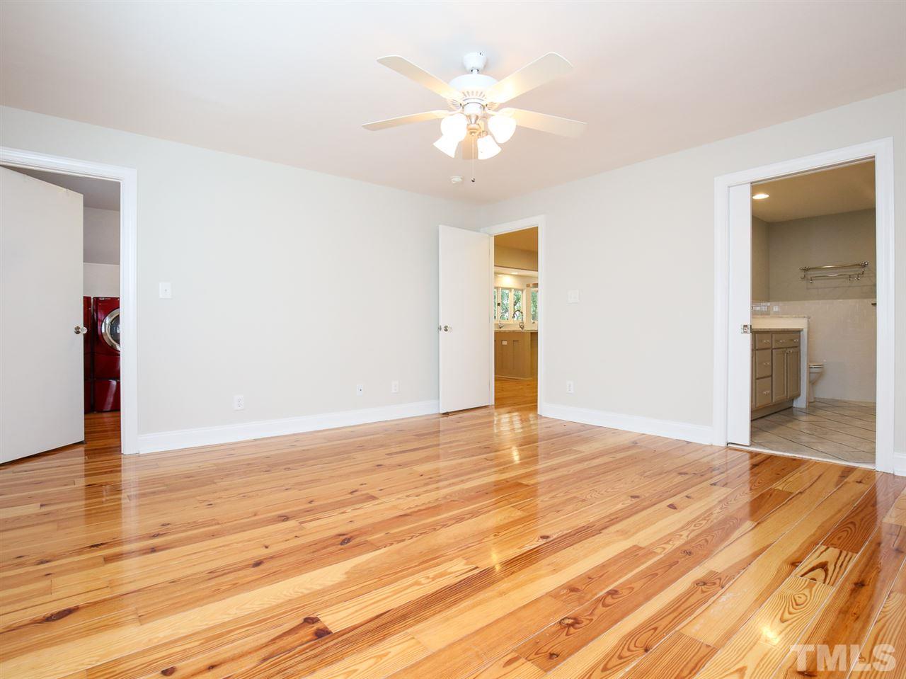 4807 Carteret Drive Raleigh, NC 27612 - Photo 12 of 30