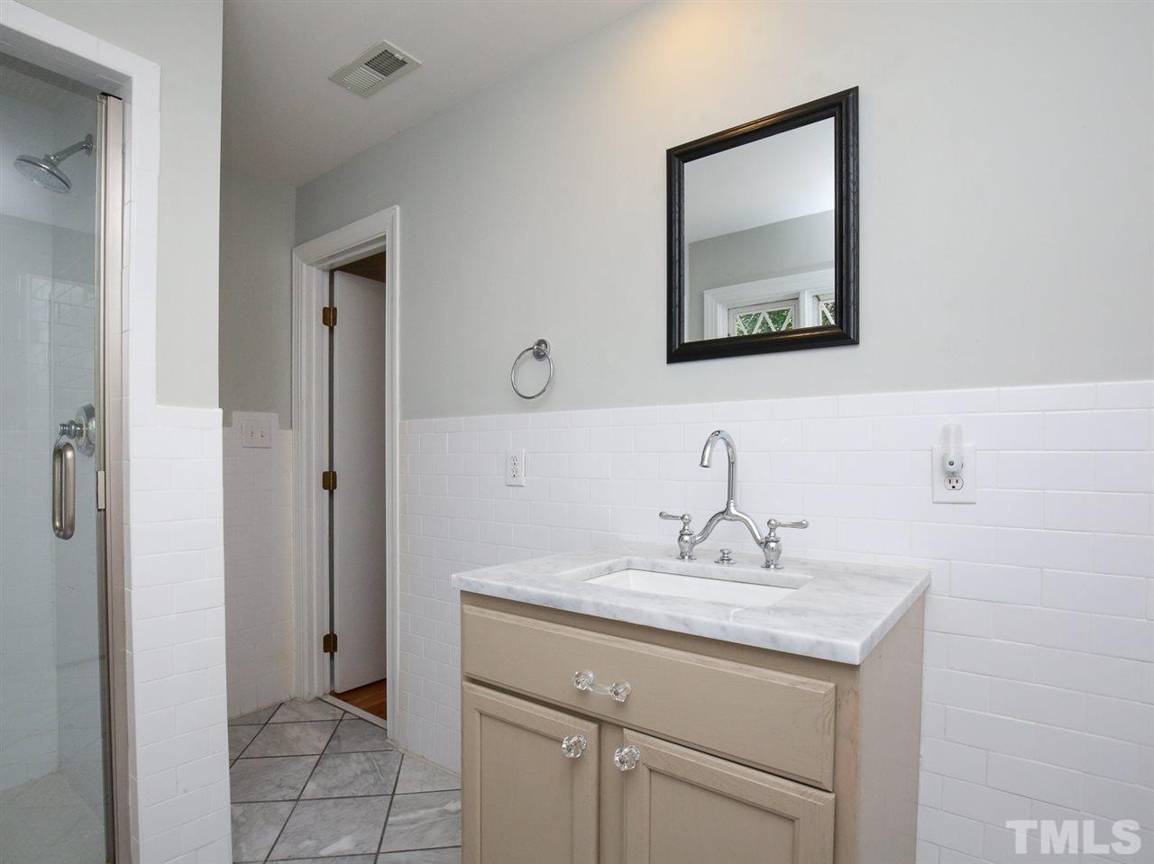 4807 Carteret Drive Raleigh, NC 27612 - Photo 17 of 30