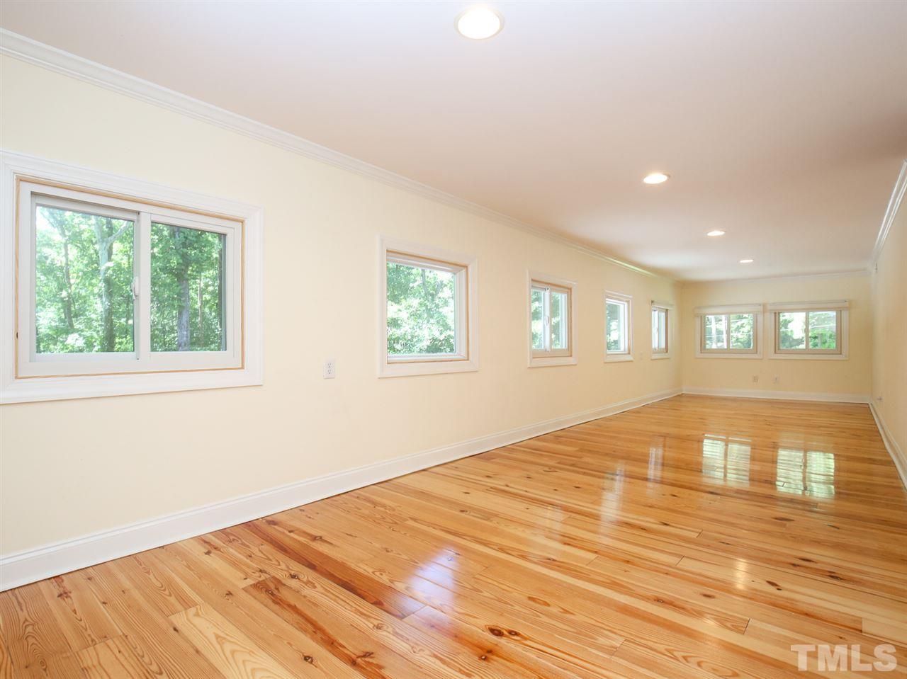 4807 Carteret Drive Raleigh, NC 27612 - Photo 18 of 30