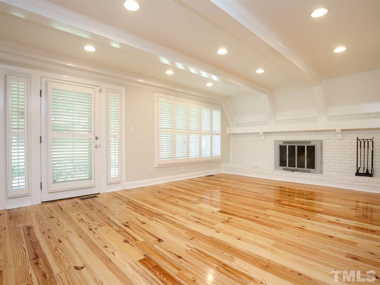 4807 Carteret Drive Raleigh, NC 27612 - Photo 3 of 30