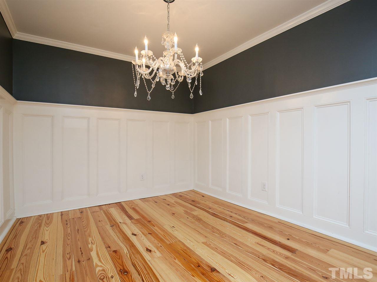 4807 Carteret Drive Raleigh, NC 27612 - Photo 9 of 30