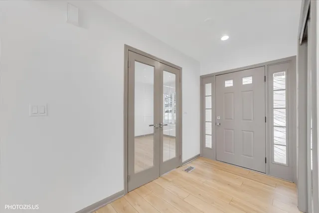 $359,000 | 526 Ascot Lane, Streamwood, IL 60107