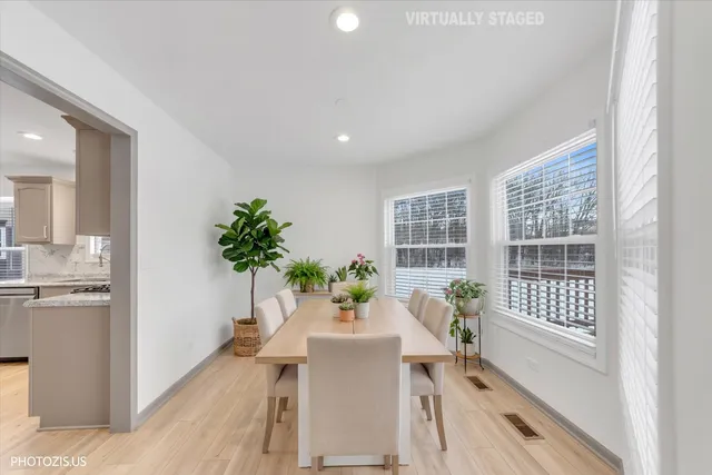 $359,000 | 526 Ascot Lane, Streamwood, IL 60107