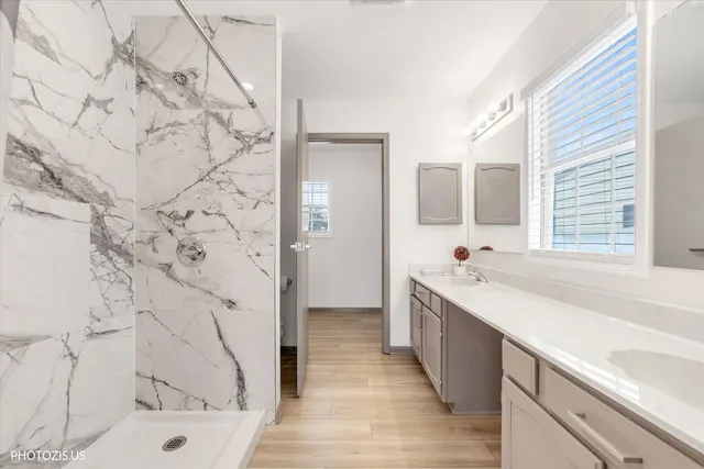 $359,000 | 526 Ascot Lane, Streamwood, IL 60107