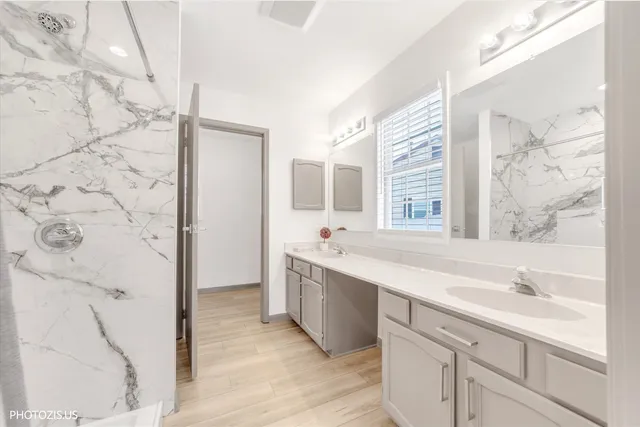 $359,000 | 526 Ascot Lane, Streamwood, IL 60107