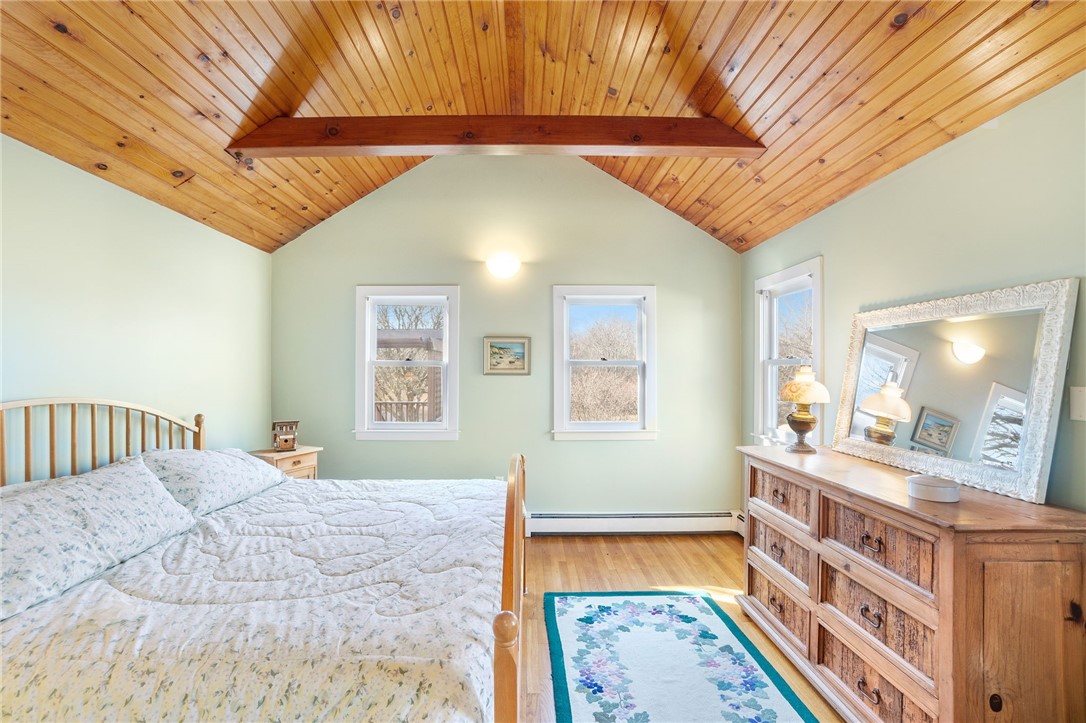 1304 Old Mill Road Block Island, RI 02807 - Photo 15 of 44