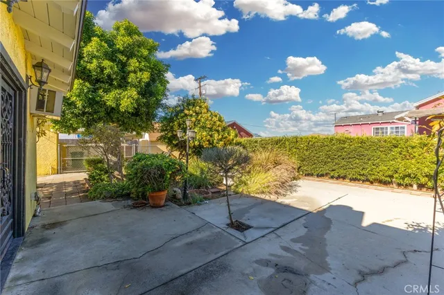 $849,999 | 7647 Pickering Avenue, Whittier, CA 90602