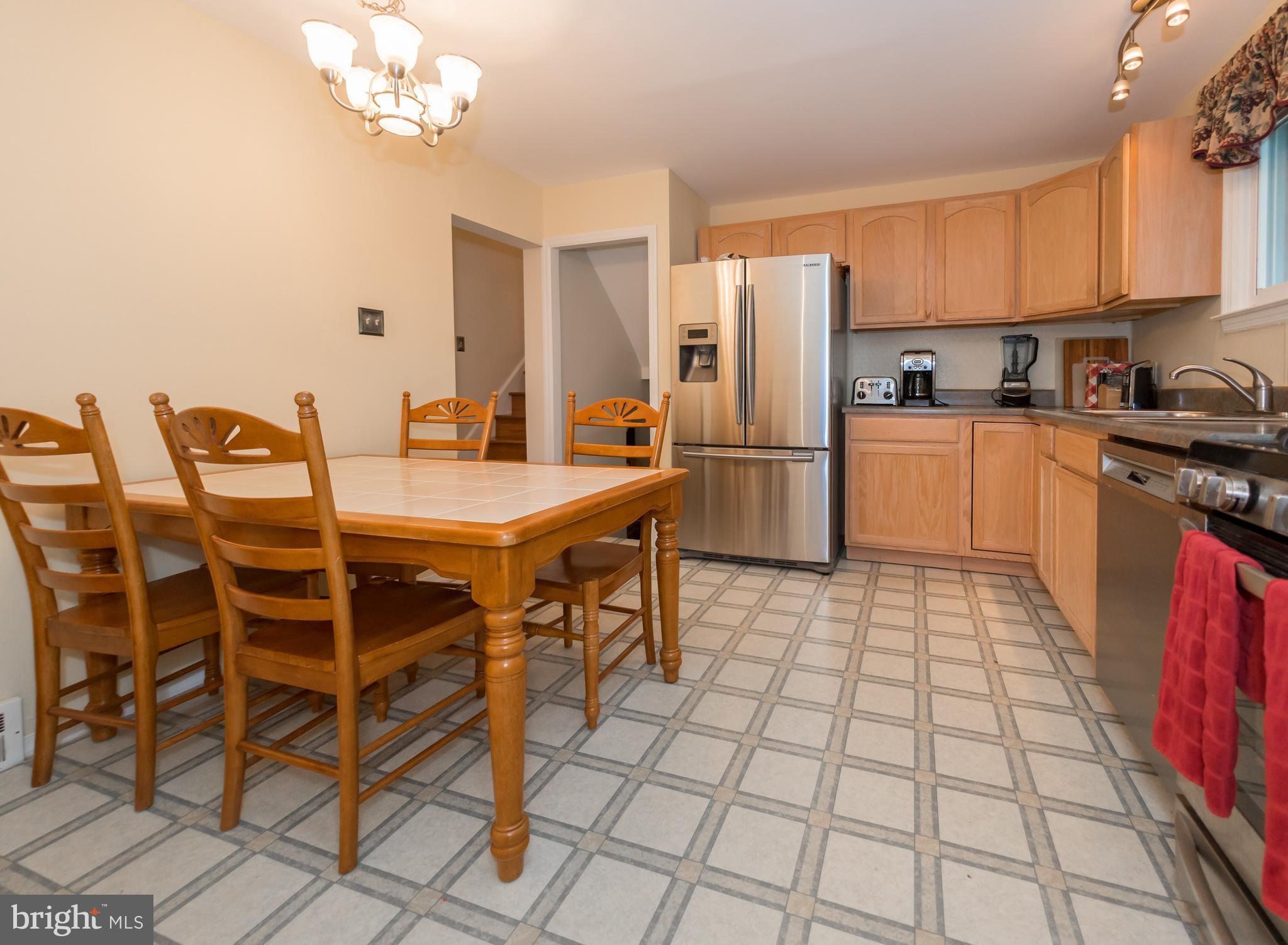 350 Davisville Road Warminster, PA 18974 - Photo 16 of 45 Eat-in Kitchen